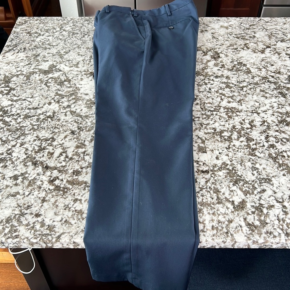 Jos A. Bank Traveler breathable golf pant 34*32